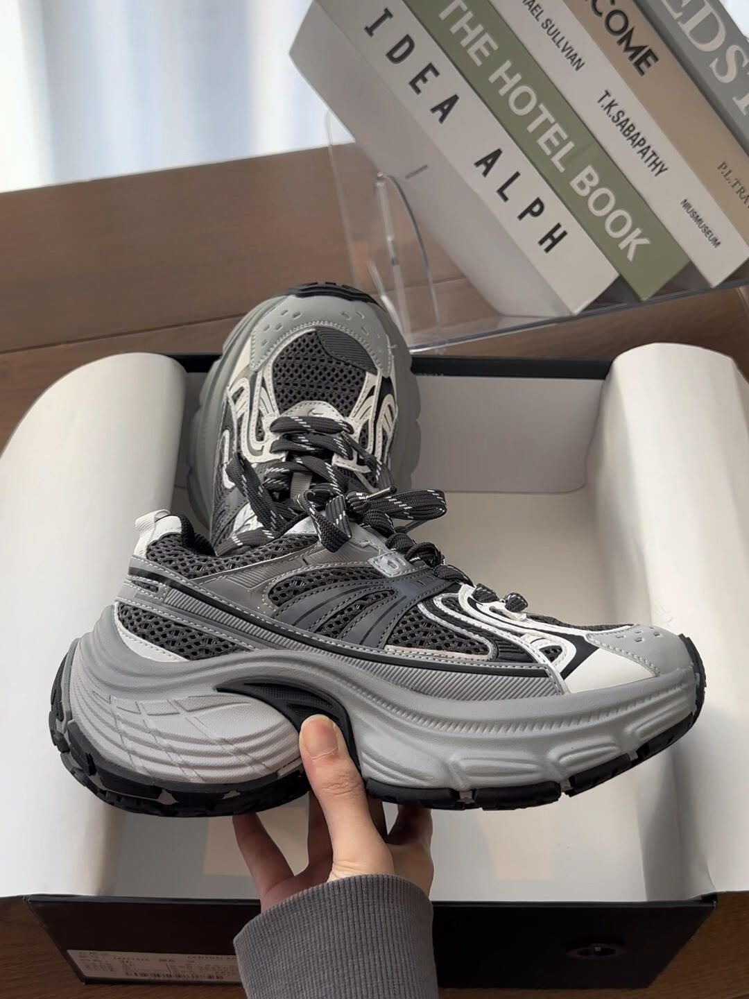 低帮 系带  - VALI鞋履AI设计主图