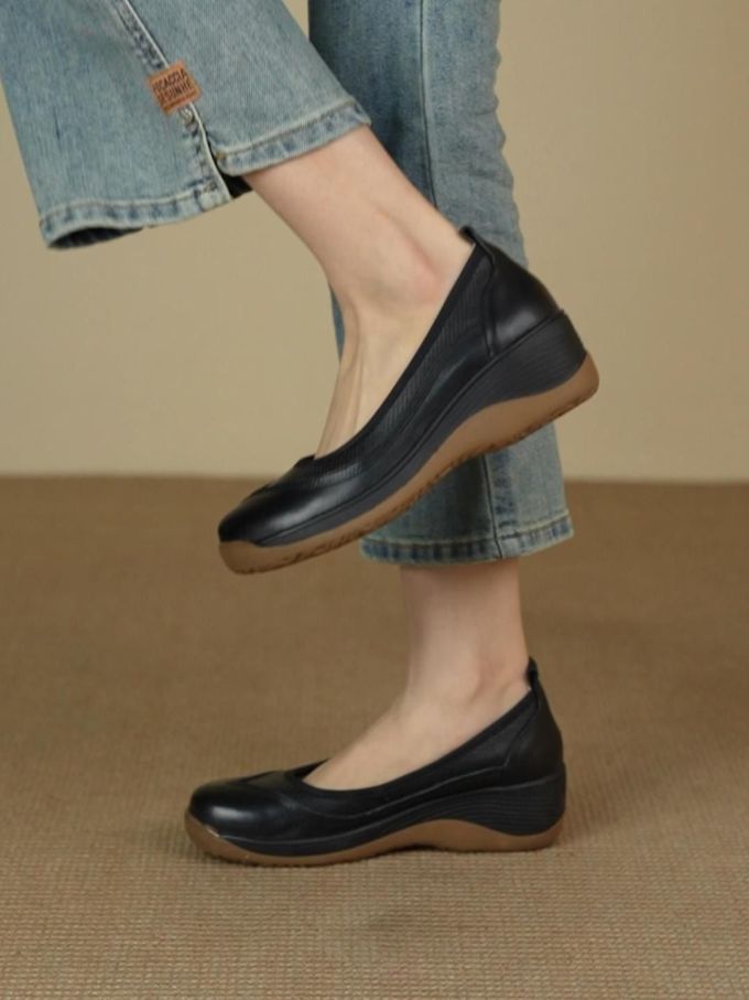 圆头 低帮 中口鞋 皮革 