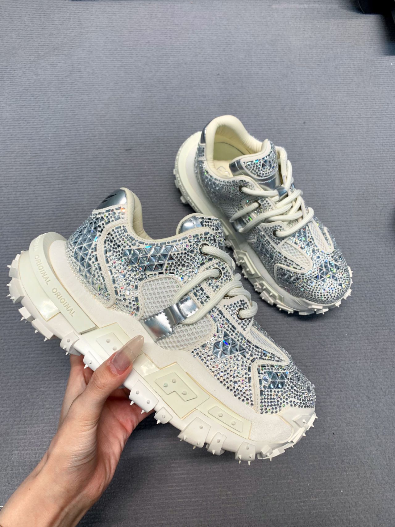 低帮 系带  - VALI鞋履AI设计主图