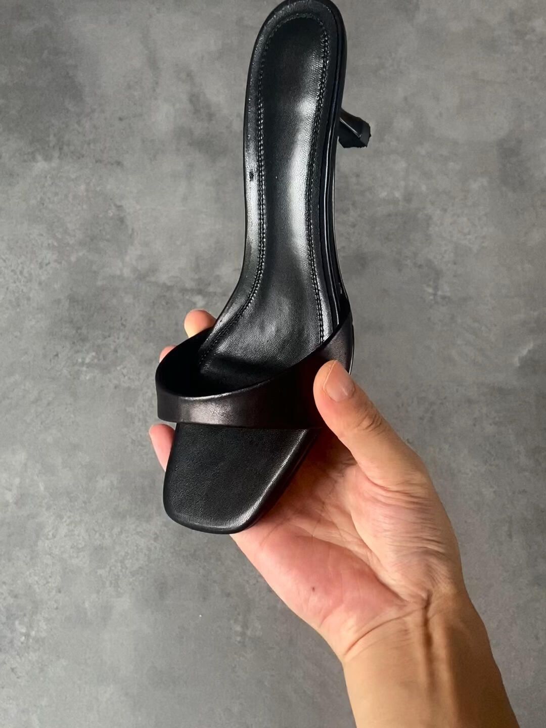 无帮 皮革  - VALI鞋履AI设计主图