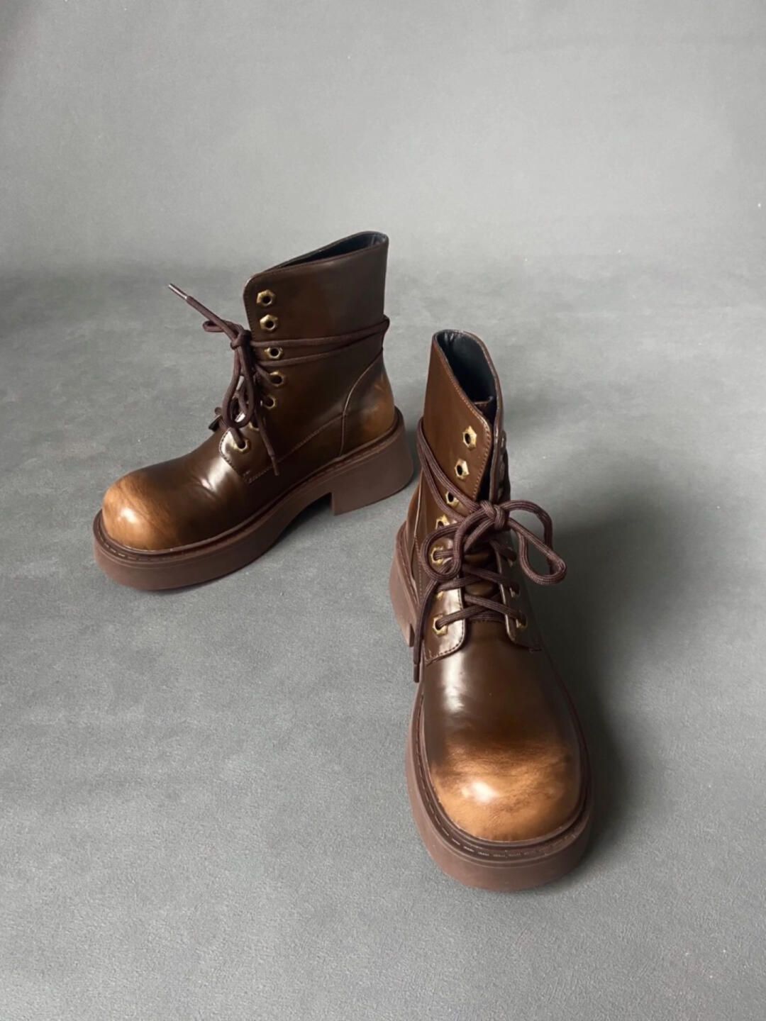 圆头 系带 皮革  - VALI鞋履AI设计主图