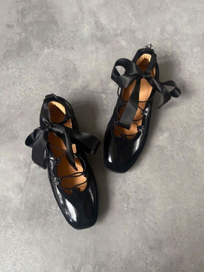方头 袢扣 中口鞋 皮革 