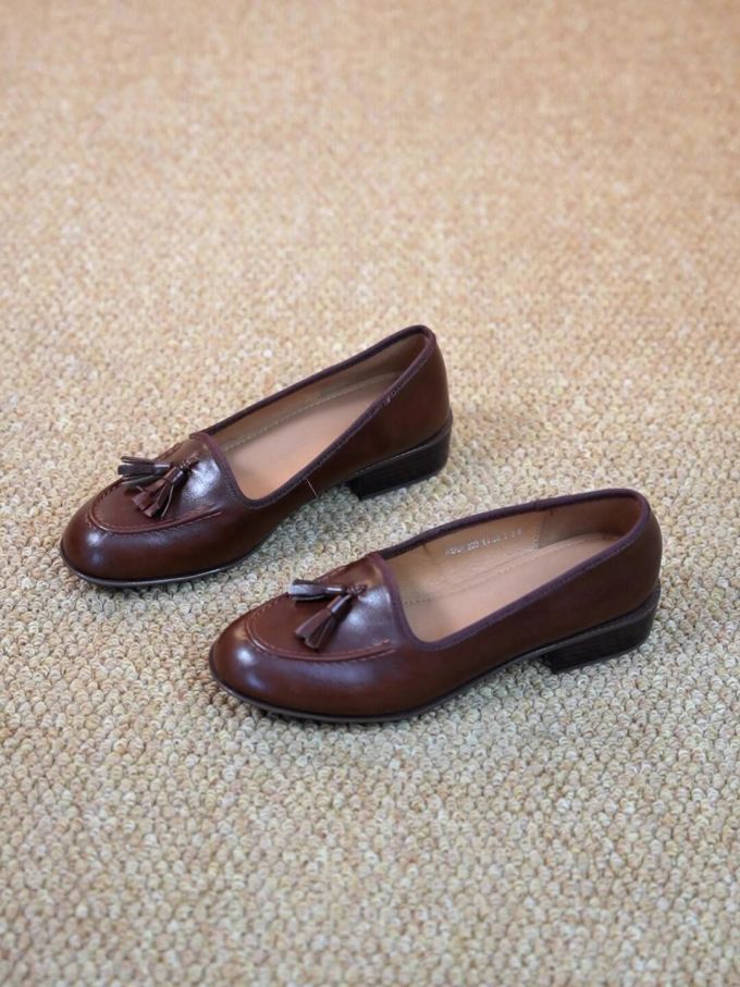 圆头 低帮 一脚蹬 中口鞋 皮革 