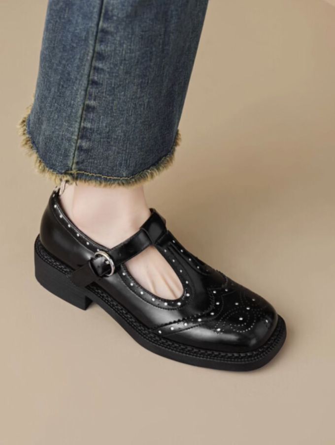 圆头 袢扣 中口鞋 皮革 