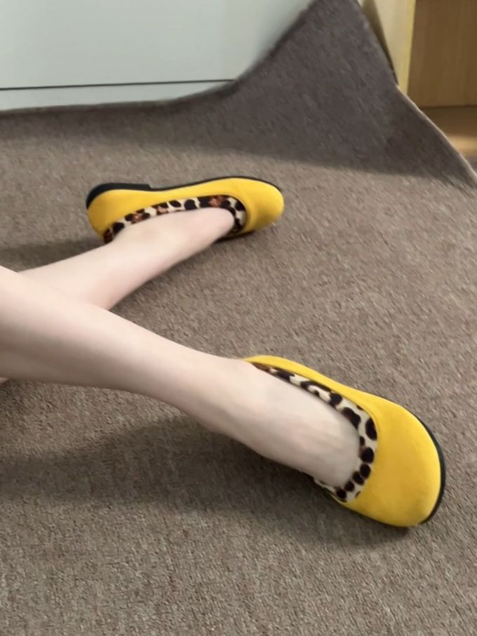 圆头 低帮 中口鞋 皮革 