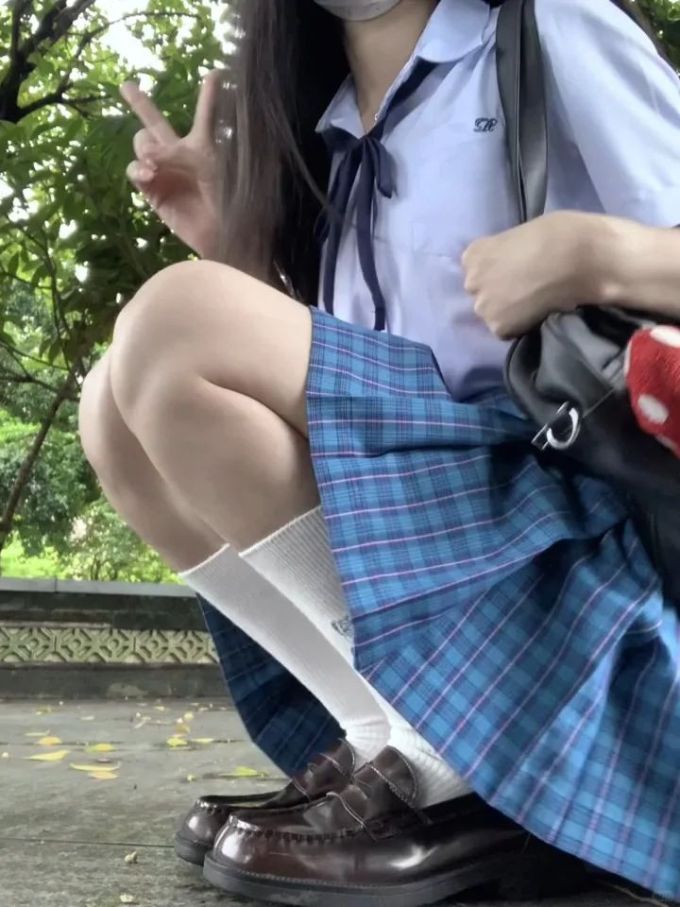 棉麻 A型 衬衫领 格纹/菱格 打结-扭结 波塞冬蓝 JK 甜妹风 甜美 