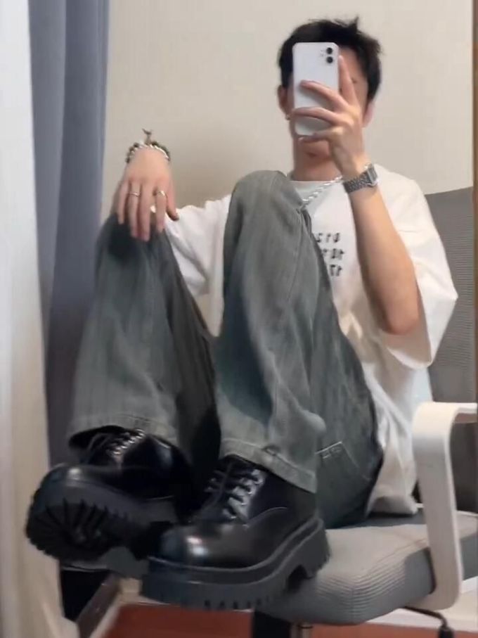 轿车黑 炭灰色 暗影灰色 日系休闲 休闲 