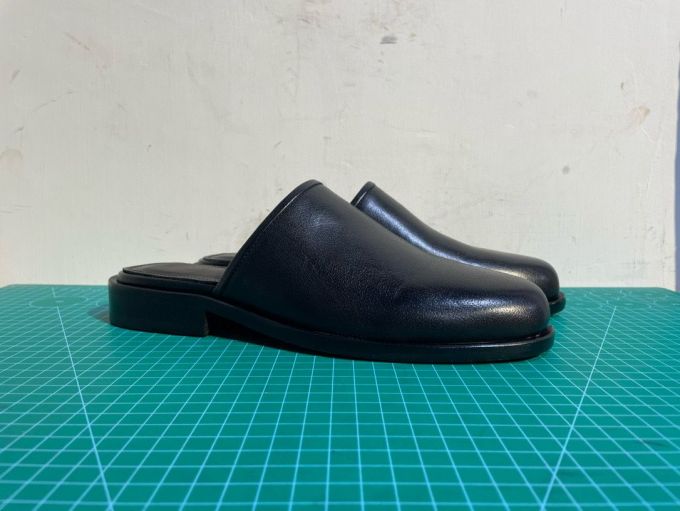无帮 皮革 