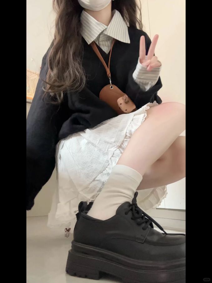 棉麻 衬衫领 中长袖 基础袖 踢踏舞鞋色 基础扣饰 ABG辣妹 辣妹 
