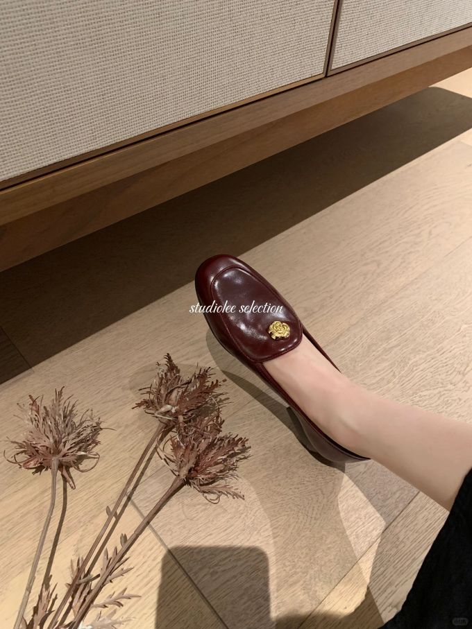 圆头 一脚蹬 中口鞋 皮革 