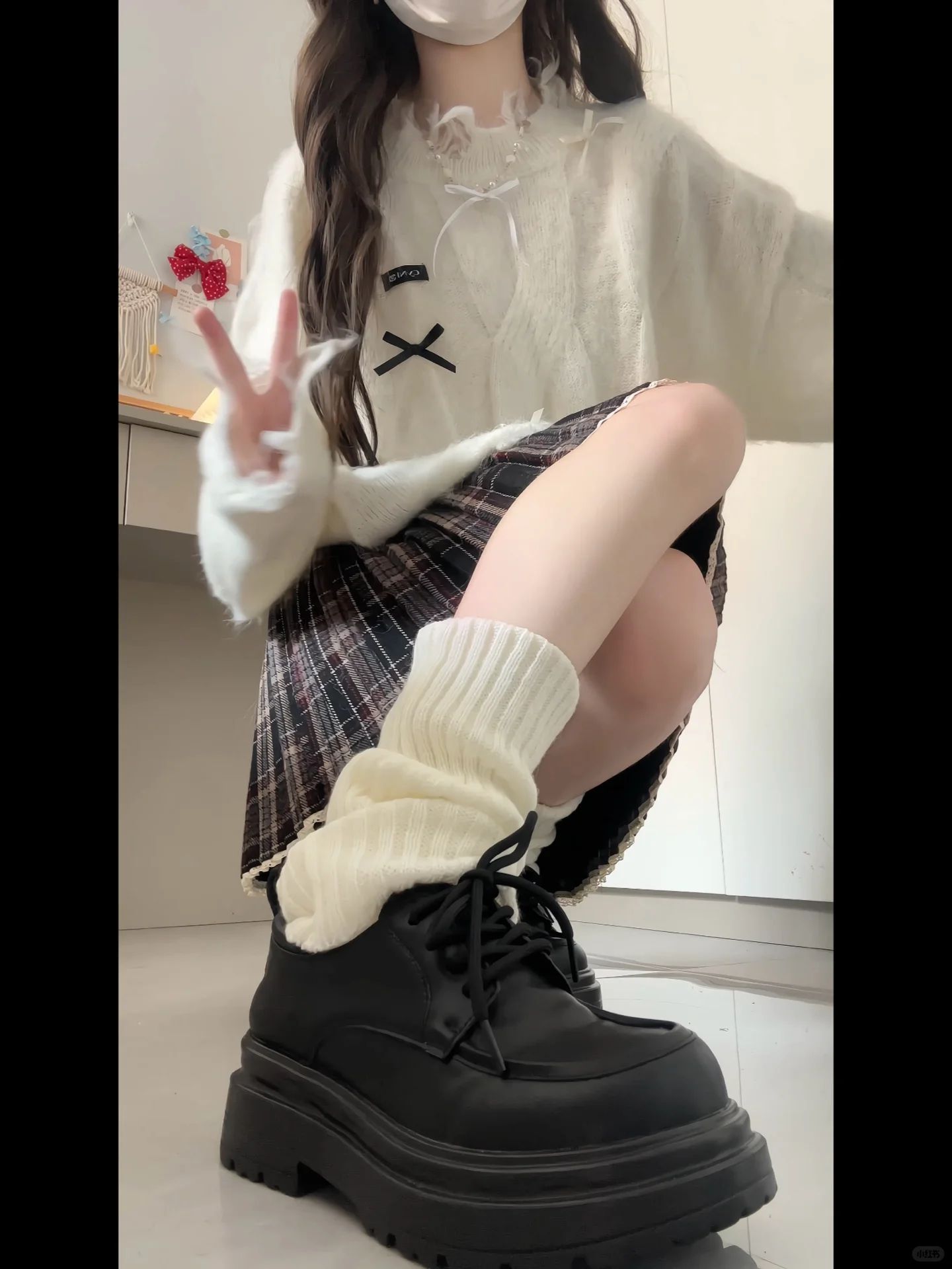 毛纺 基础袖 细针 提花-绞花 铝灰色 灰羽色 甜妹风 甜美  - VALI鞋履AI设计主图