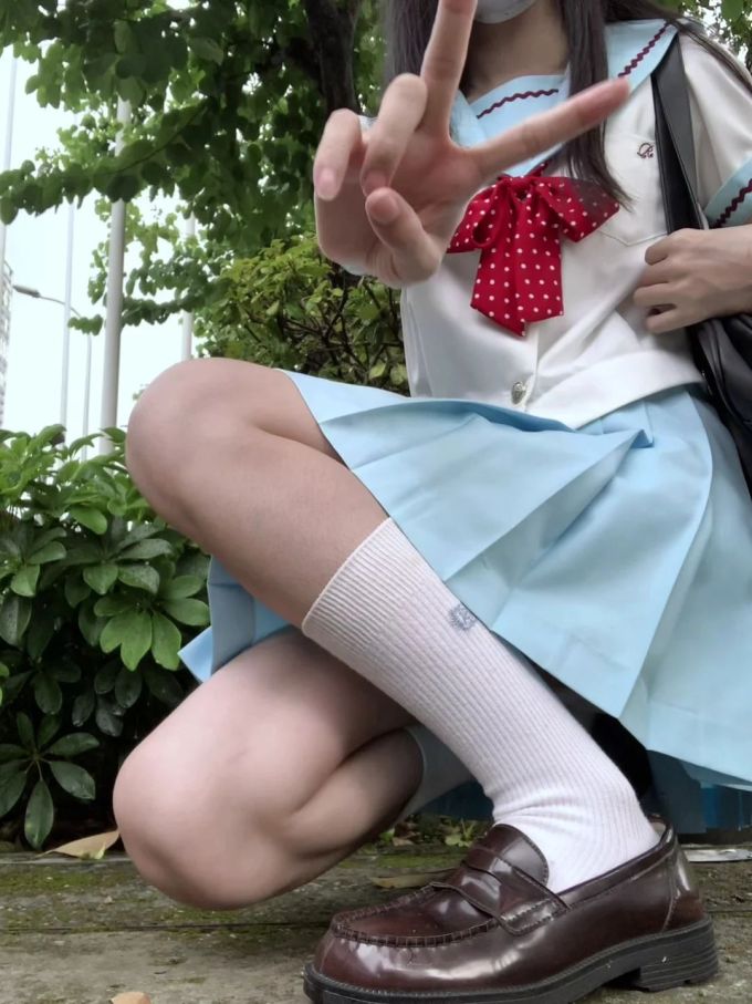 厚底 圆头 低帮 一脚蹬 深口鞋 皮革 