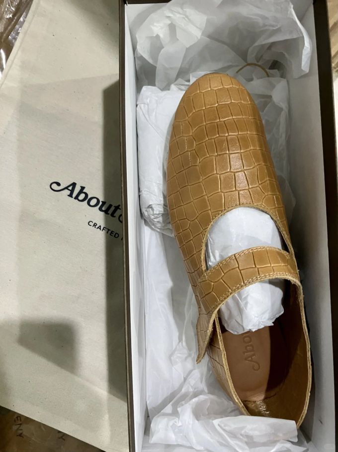 圆头 中口鞋 皮革 
