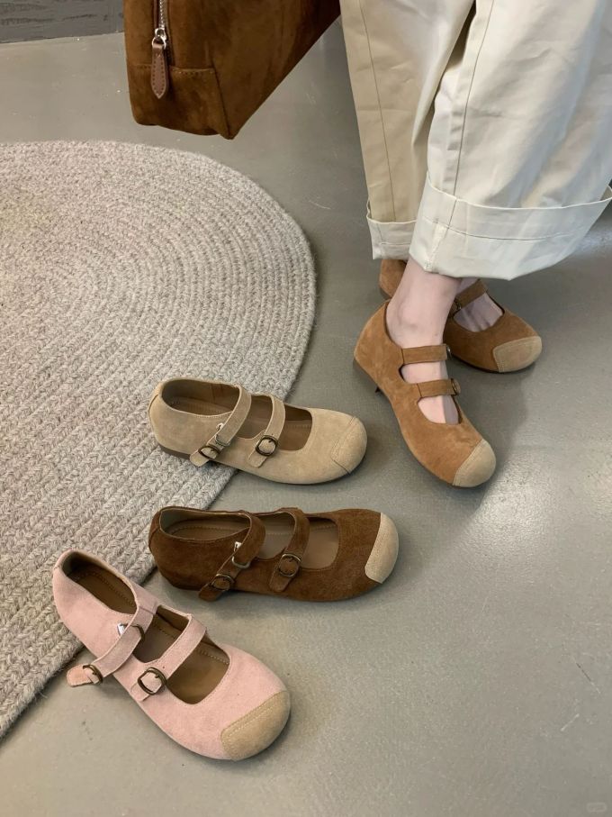 圆头 袢扣 中口鞋 皮革 