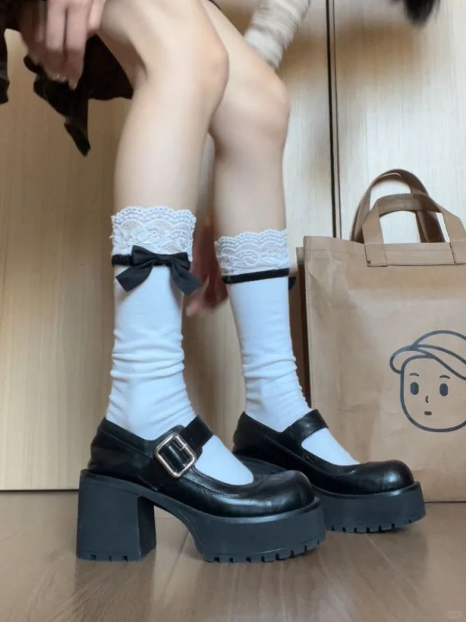 中口鞋 