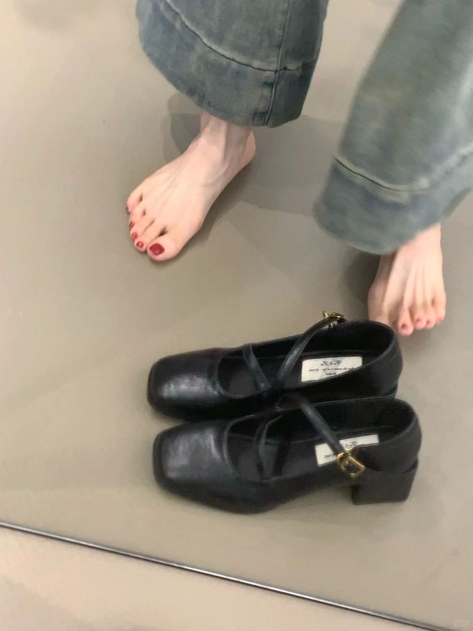 方头 袢扣 中口鞋 皮革 