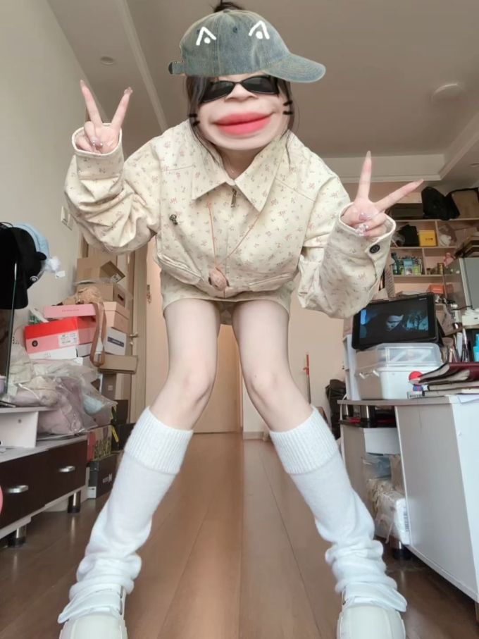 H型 翻领 中长袖 基础袖 印花 香草冰淇淋色 基础扣饰 甜妹风 甜美 