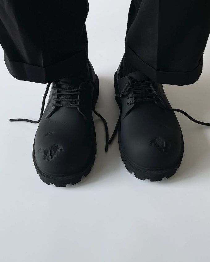 酱黑色