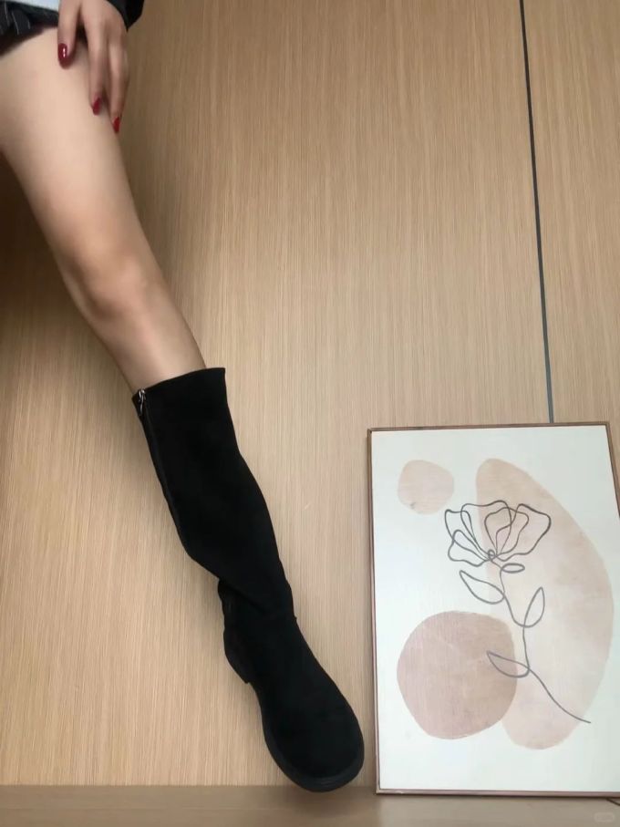 圆头 皮革 