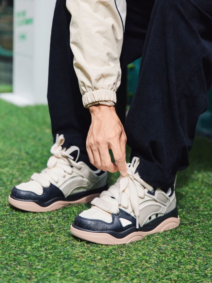 系带 皮革