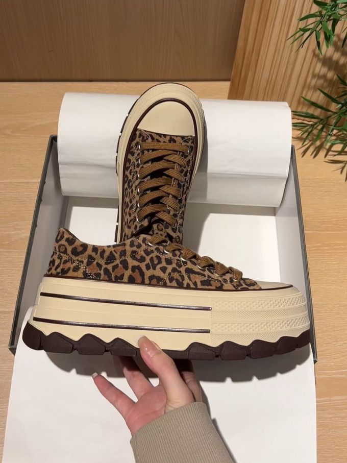 高帮 系带