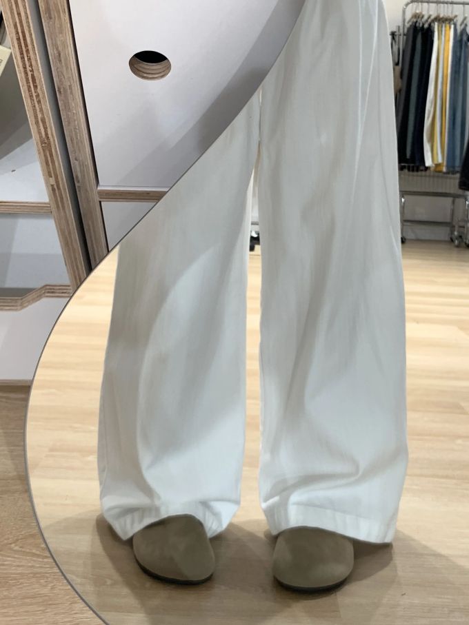 银色 