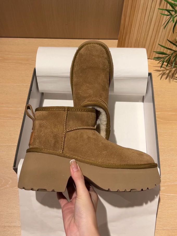 皮革 