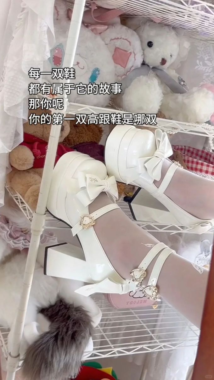 厚底 圆头 袢扣 浅口鞋 皮革 