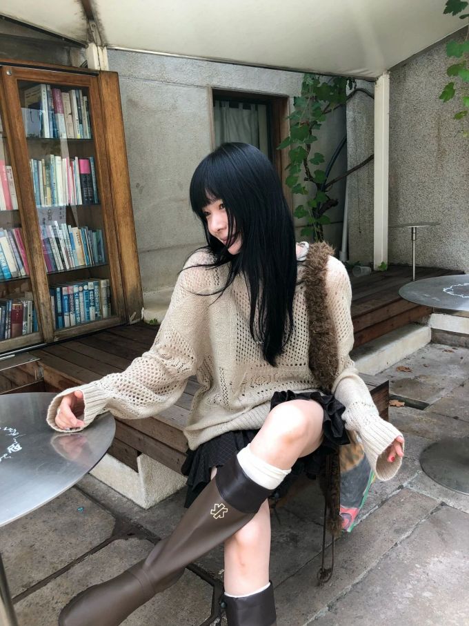 毛纺 圆形领 中长袖 基础袖 漏针-挑孔 