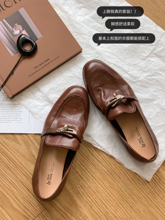 圆头 袢扣 浅口鞋 皮革 