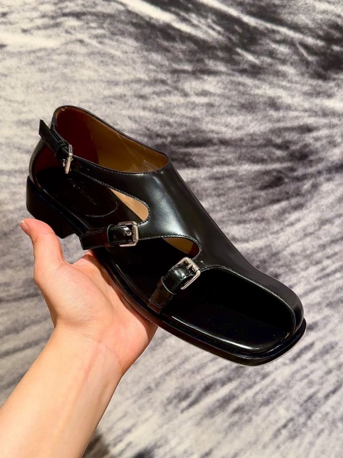 低帮 袢扣 中口鞋 皮革 