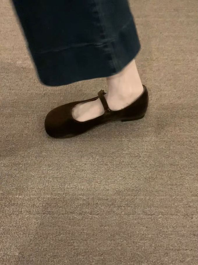 圆头 中口鞋 皮革 