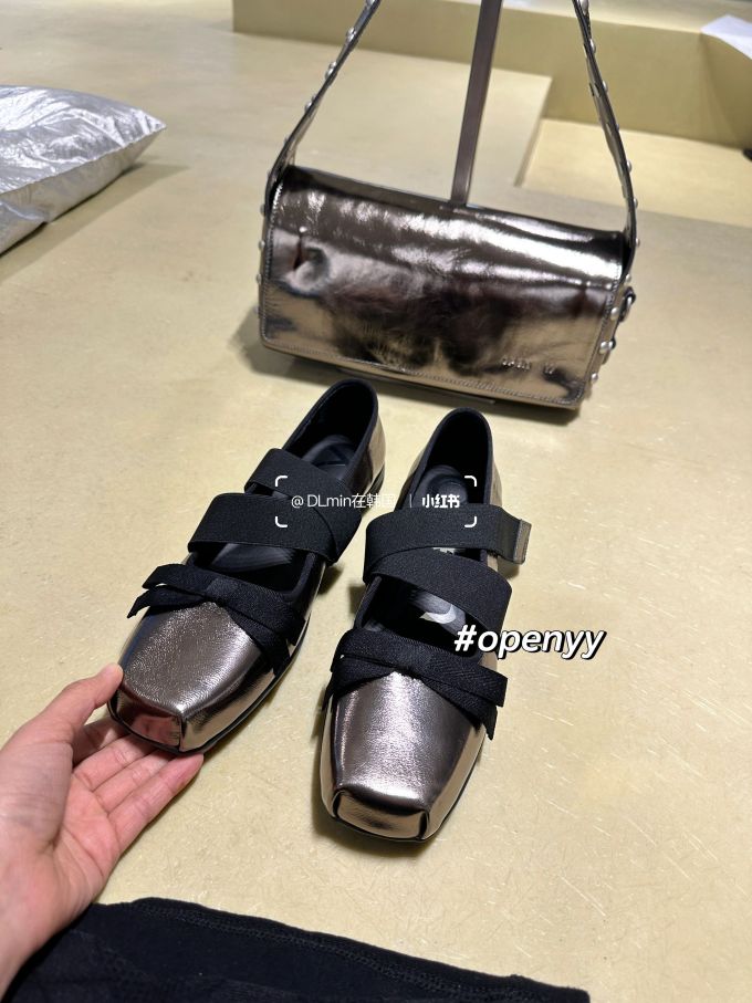 中口鞋 