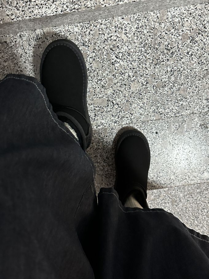 皮革 