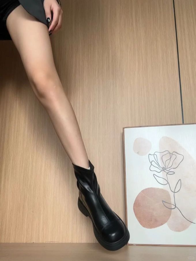 圆头 皮革