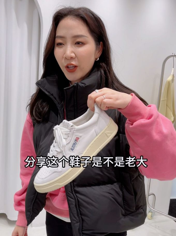 防护功能 H型 连帽领 中长袖 黑豆色 基础拉链 