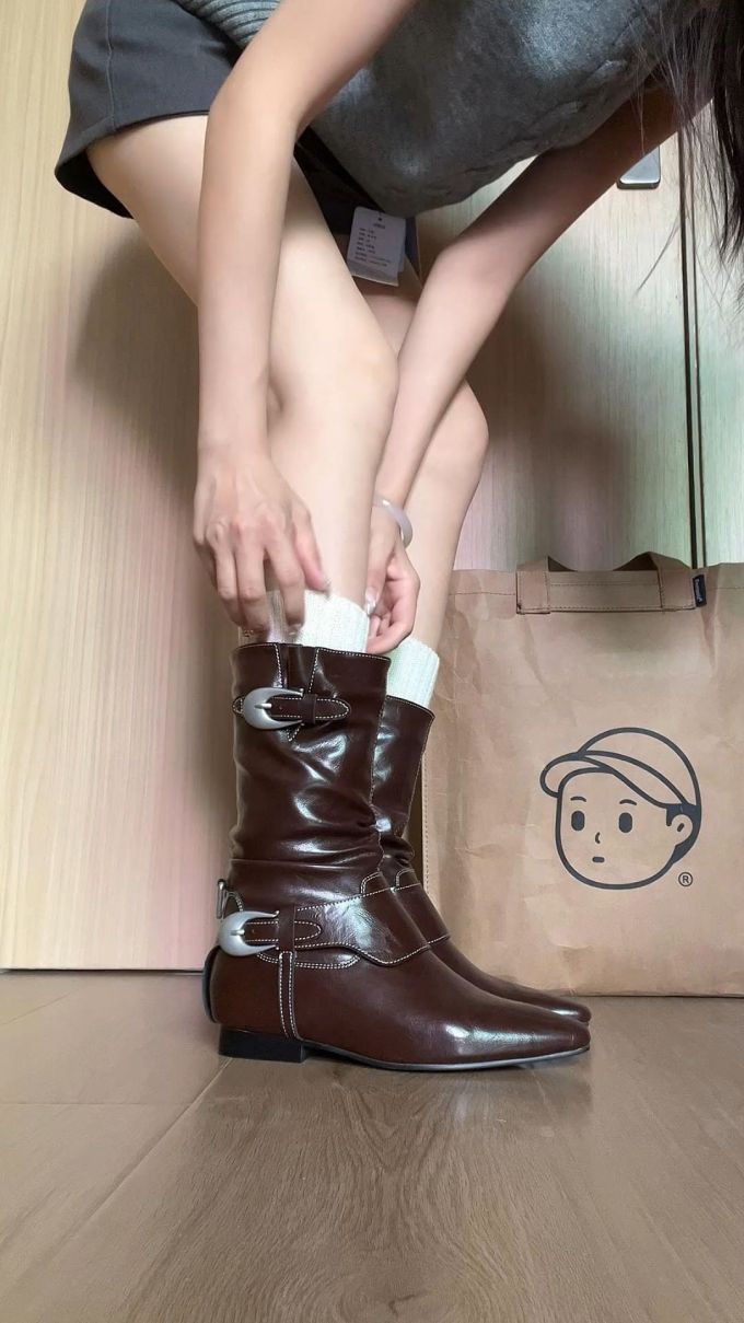 方头 皮革 