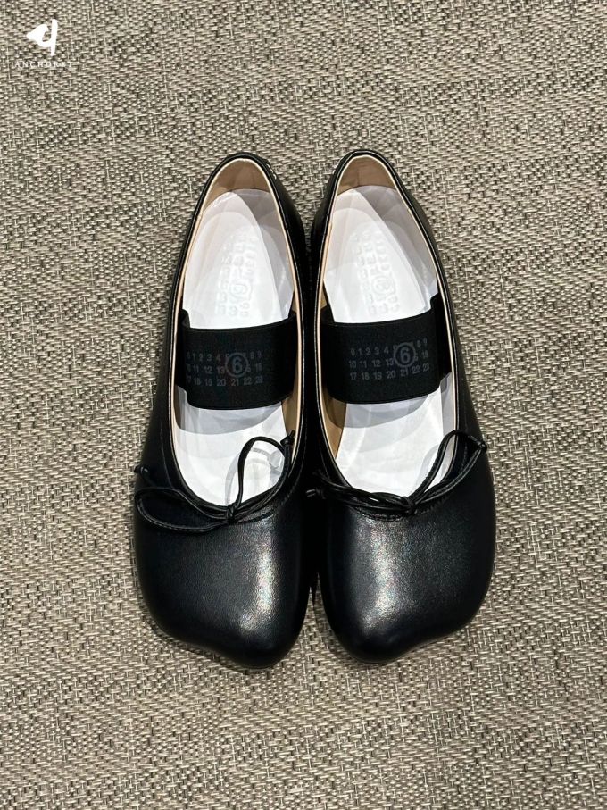 异形头-分趾 松紧带 中口鞋 皮革