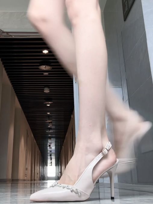高跟 细跟 无帮 袢扣 皮革 