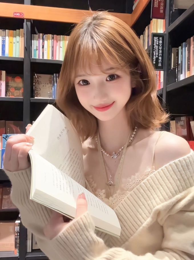 毛纺 V领 中长袖 基础袖 细针 针织螺纹 雪白色 蕾丝花边 