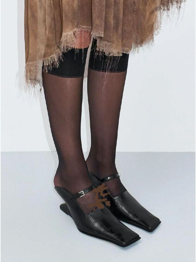 方头 低帮 一脚蹬 深口鞋 皮革 