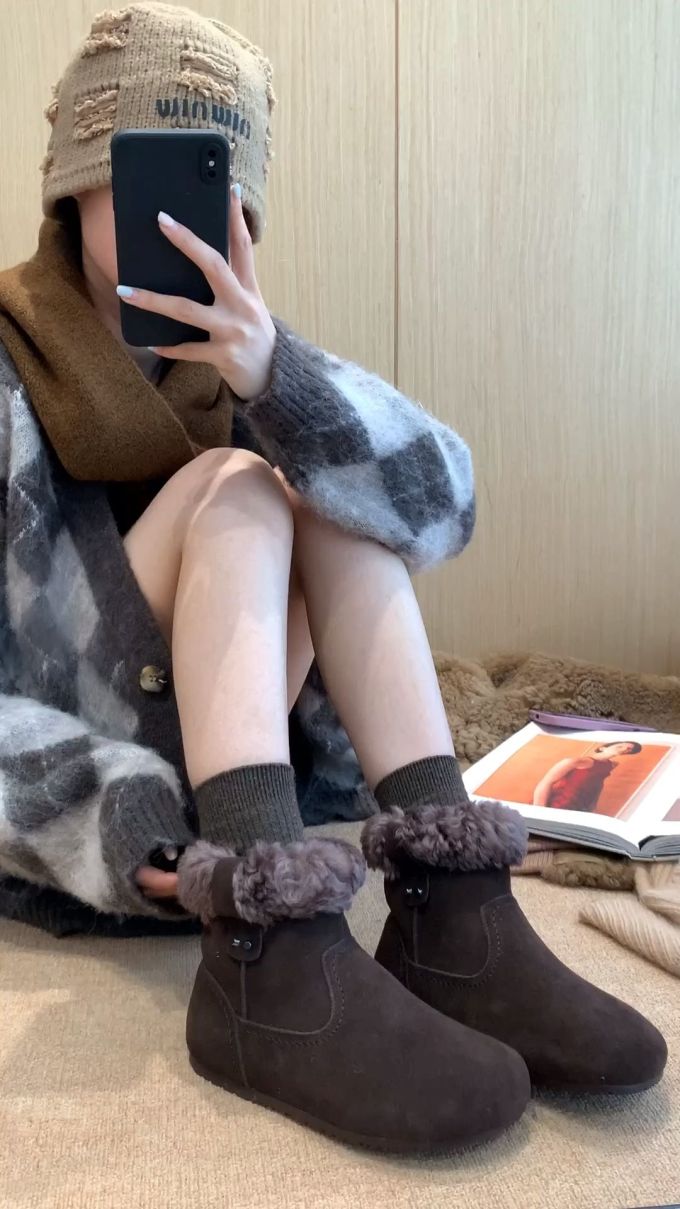 呢绒 蓝黑色 基础扣饰
