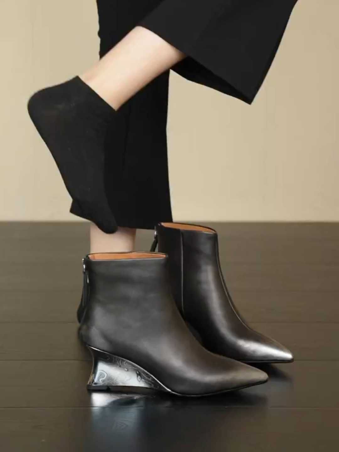 尖头 皮革  - VALI鞋履AI设计主图