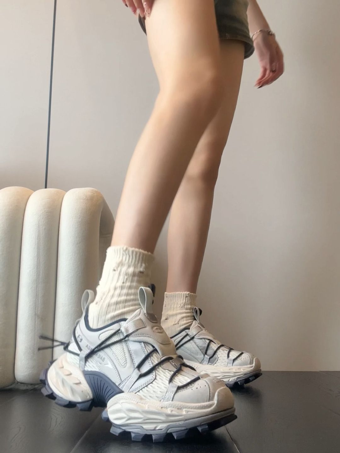 低帮  - VALI鞋履AI设计主图