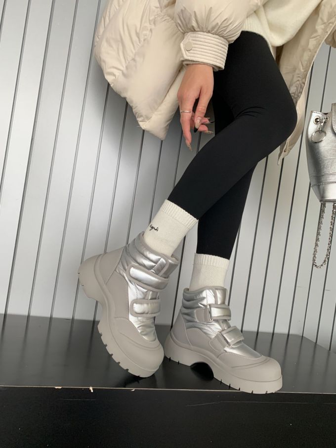 弹力面料 基础袖 拼接 踢踏舞鞋色 