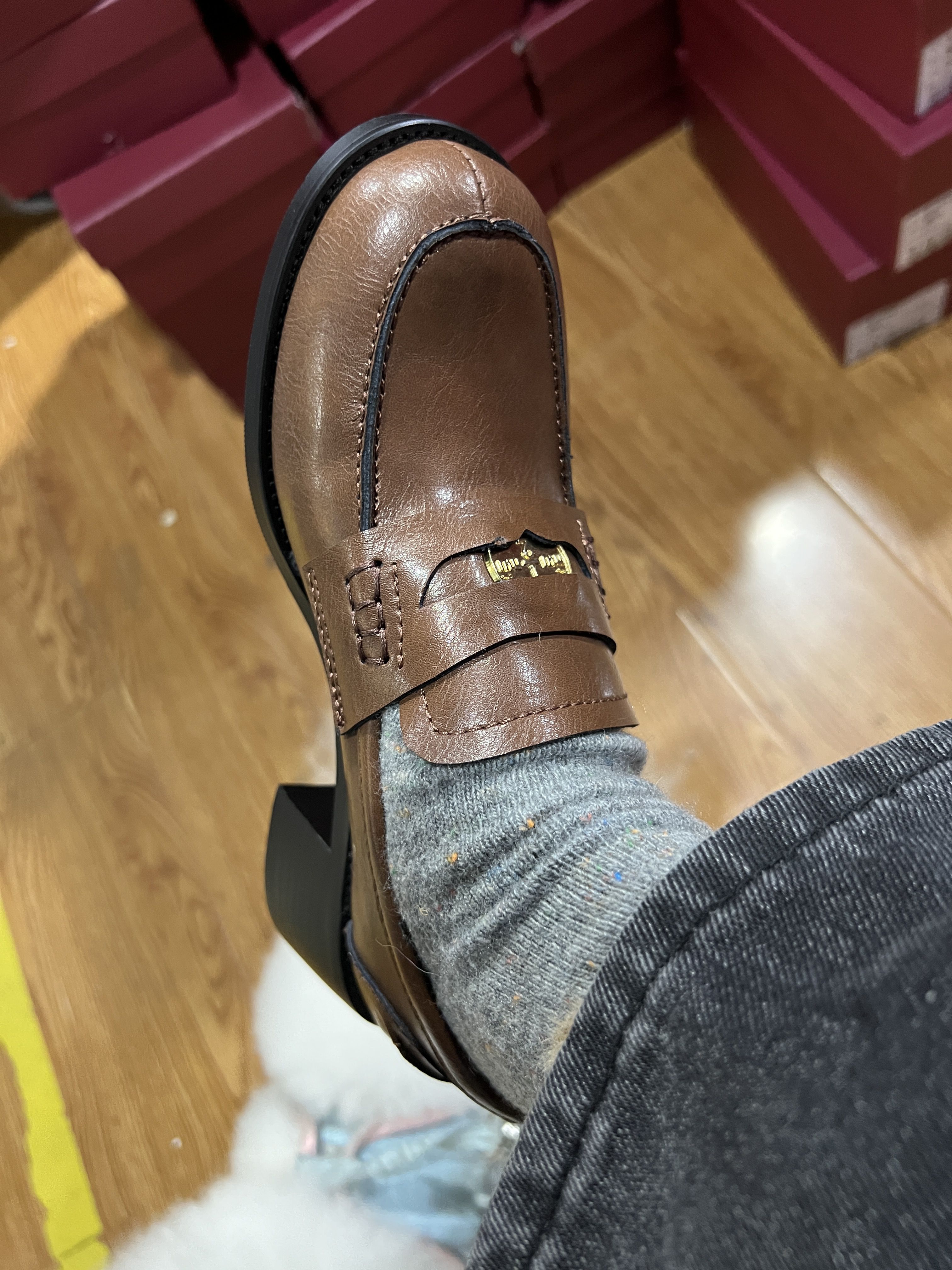 圆头 低帮 深口鞋 皮革  - VALI鞋履AI设计主图