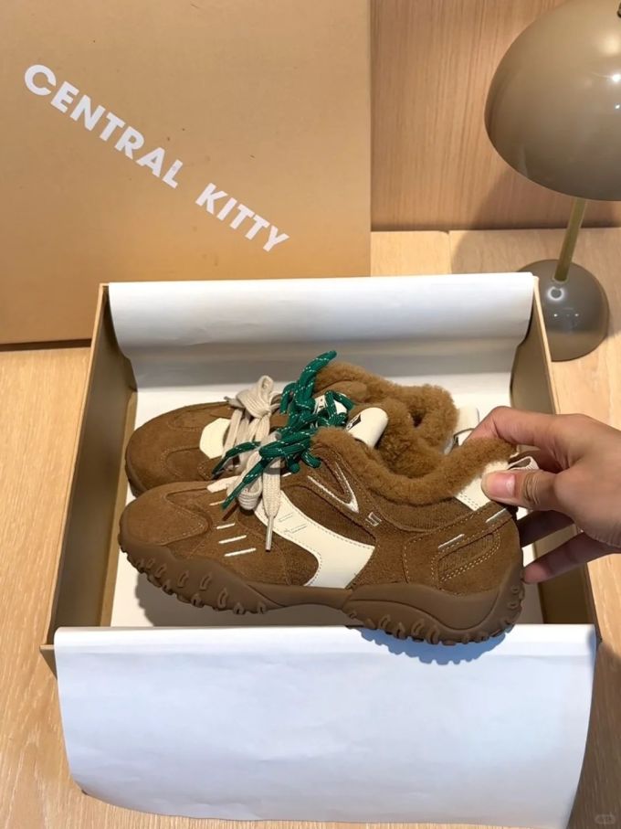 低帮 系带 皮革