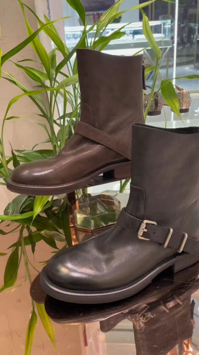 圆头 袢扣 皮革 