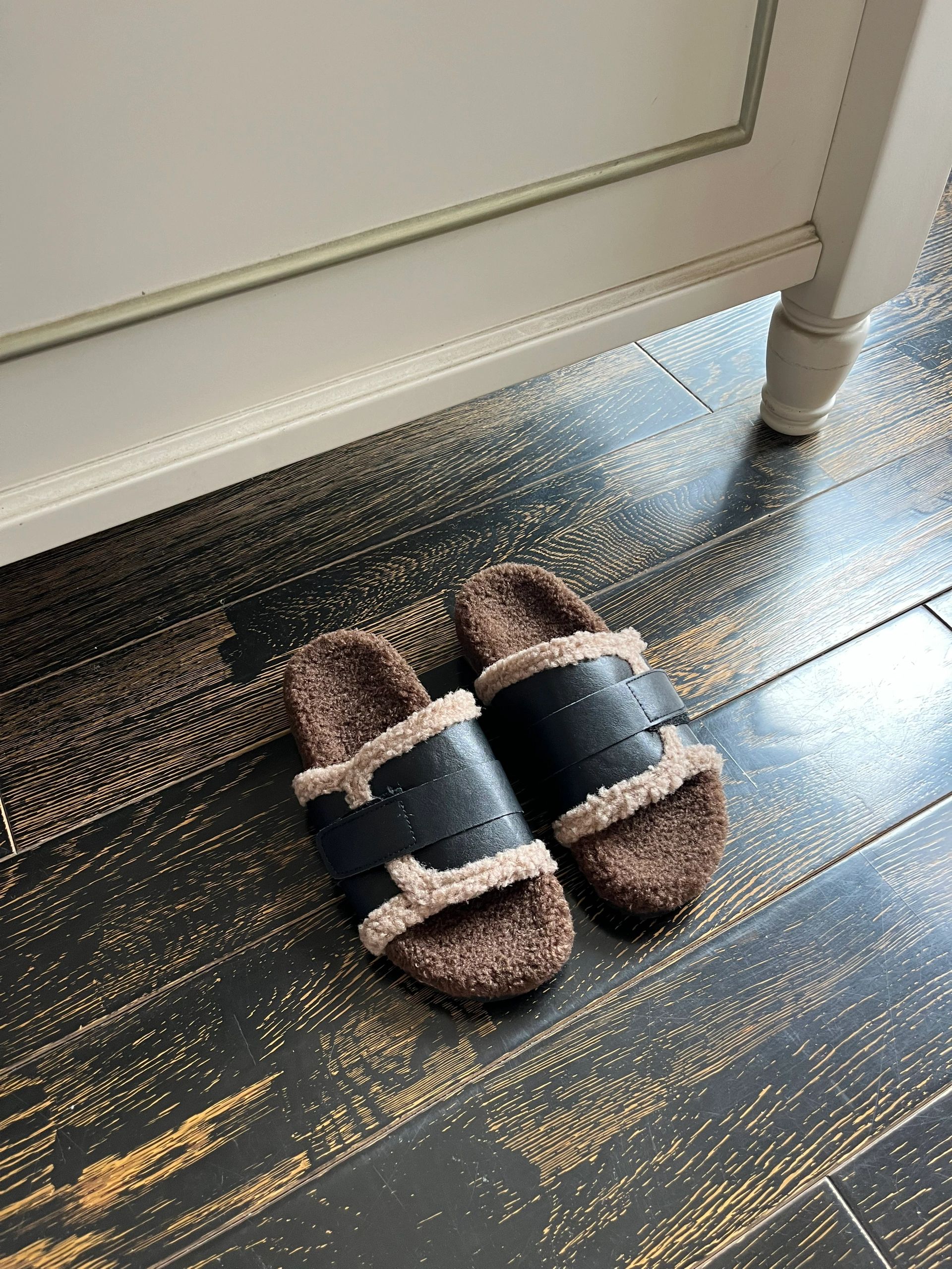 无帮 绒毛/绒面  - VALI鞋履AI设计主图