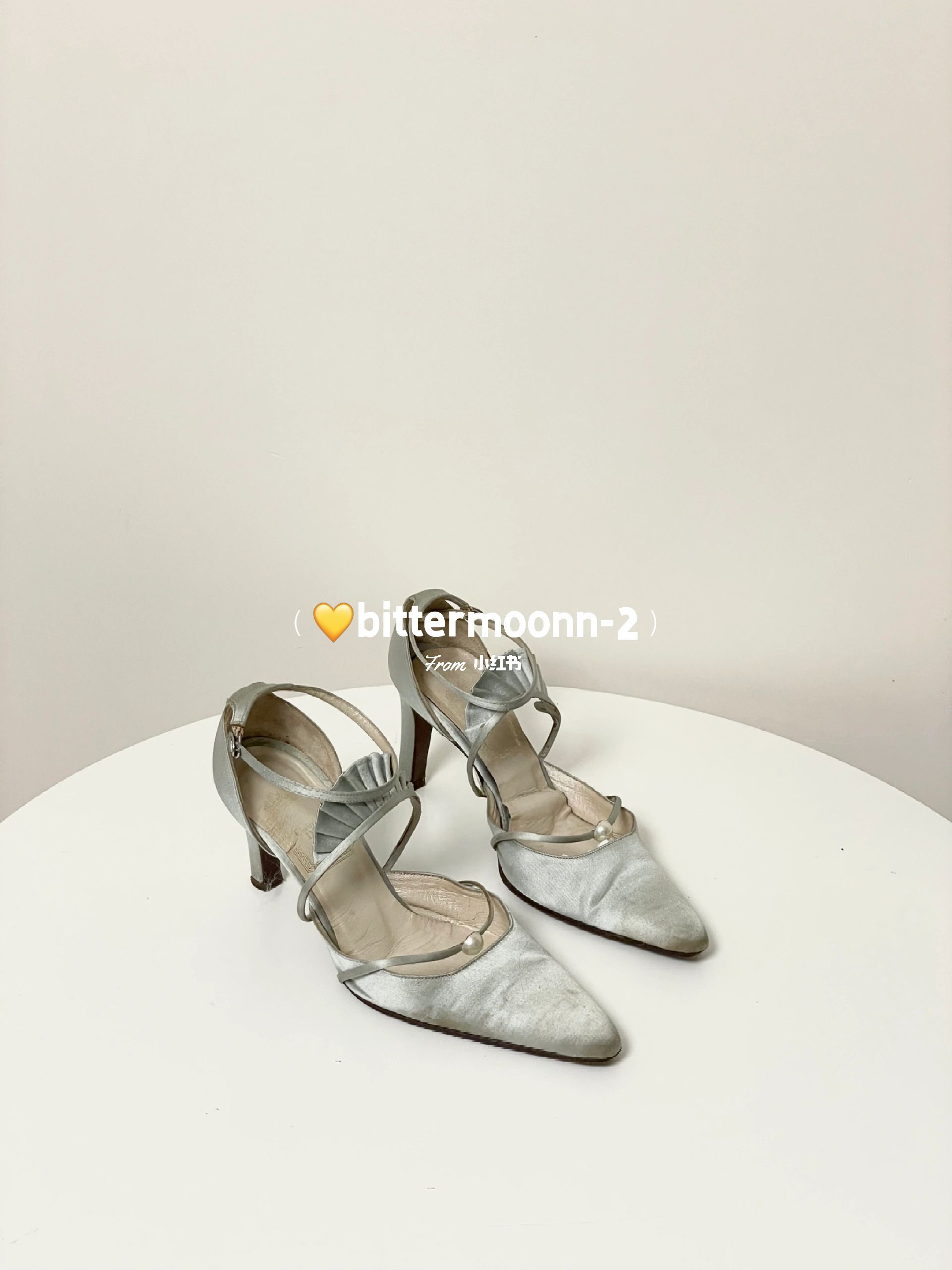 高跟 细跟 无帮 袢扣 皮革  - VALI鞋履AI设计主图